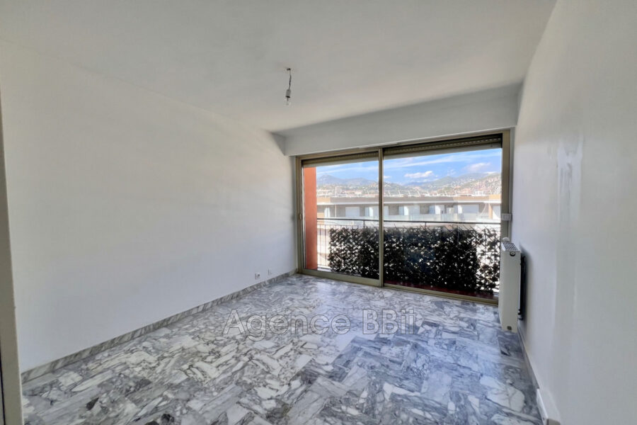 Appartement à vendre à Nice — Vue sur la ville — photo 7