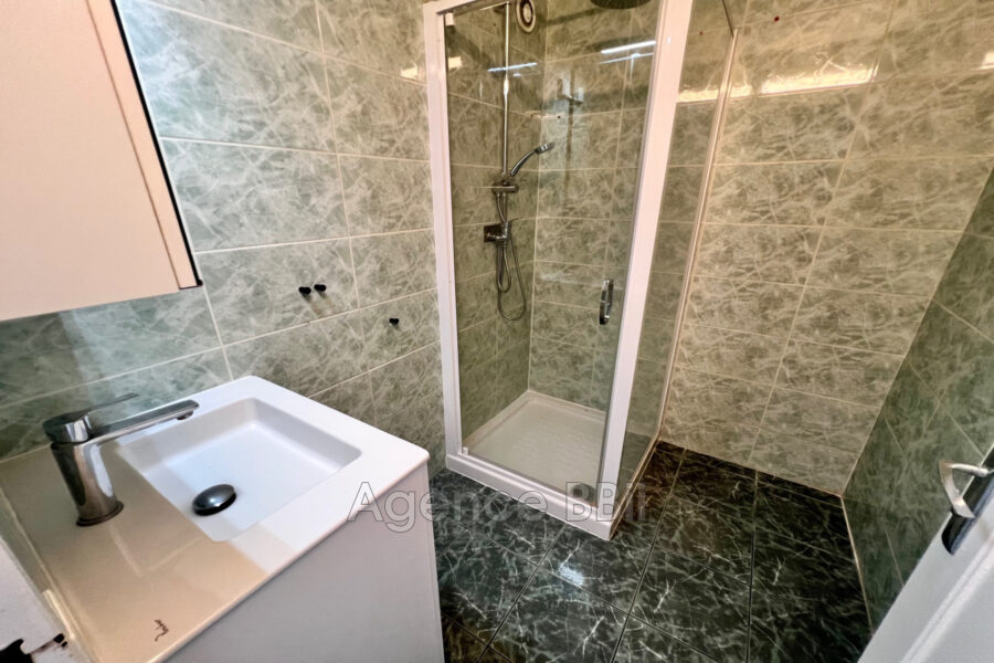 Appartement à vendre à Nice — Vue sur la ville — photo 11