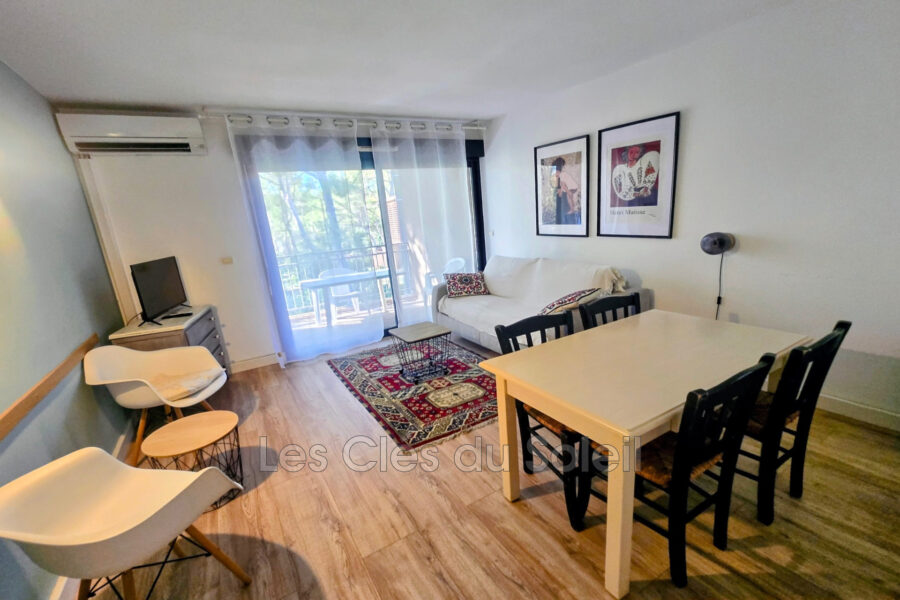 Appartement à vendre à Sanary-sur-mer — Vue nature — photo 2