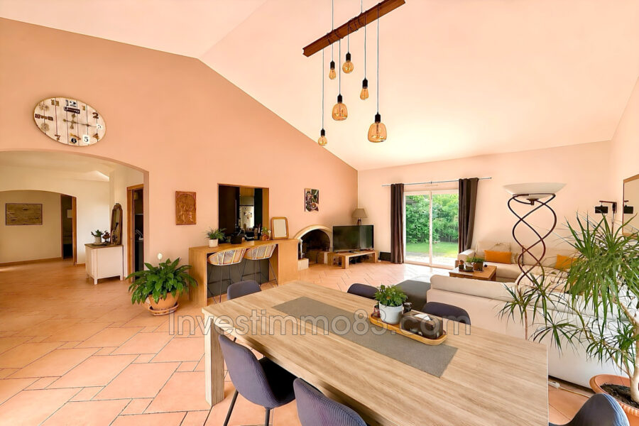 Maison à vendre à Pourrières — Vue nature — photo 8