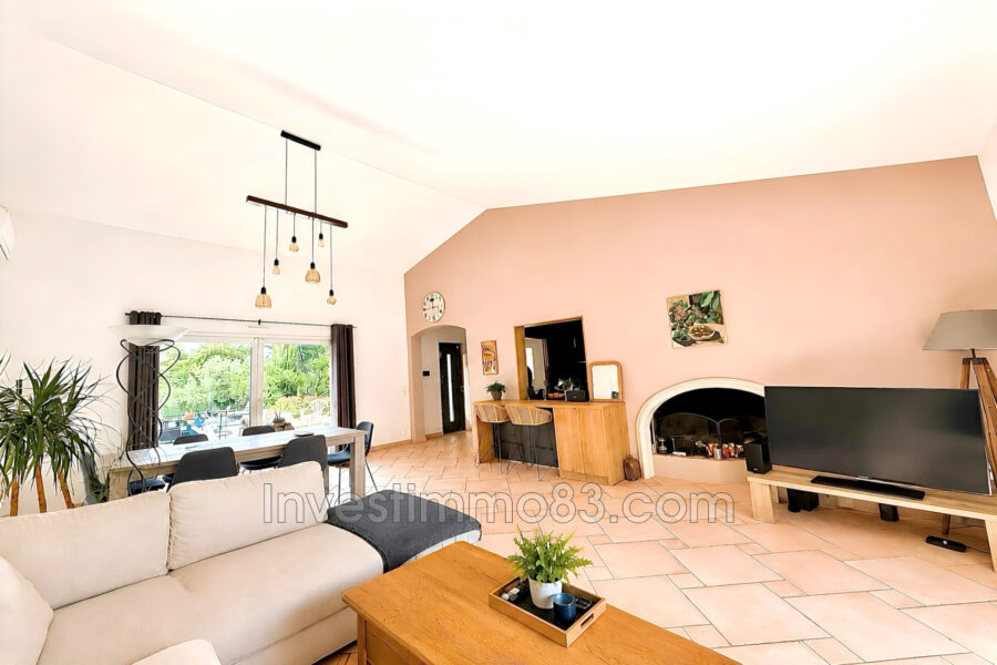 Maison à vendre à Pourrières — Vue nature — photo 10