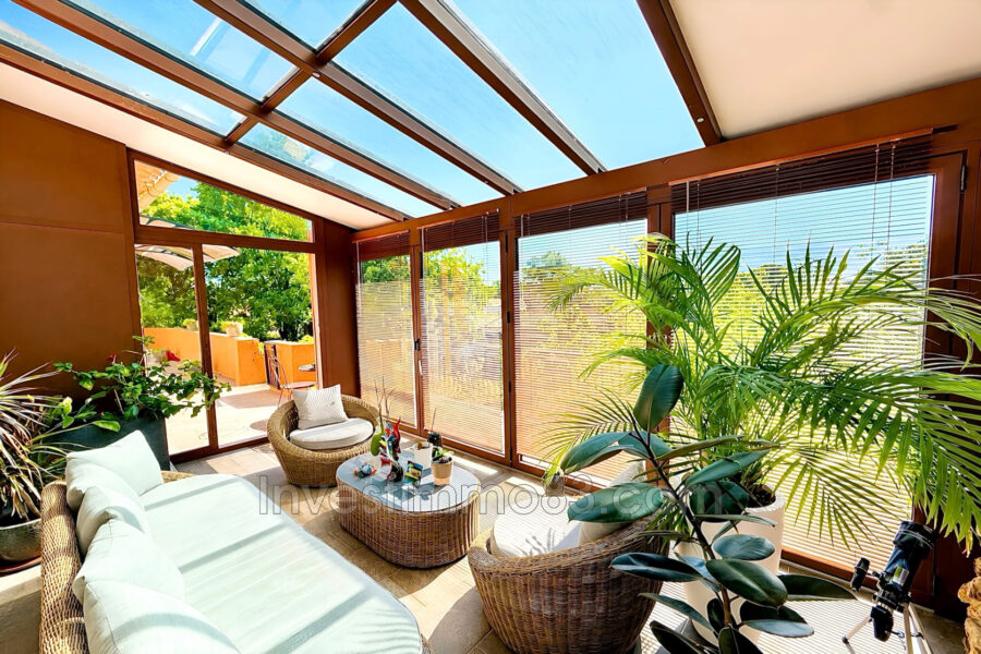 Maison à vendre à Saint-maximin-la-sainte-baume — Vue parc & jardin — photo 4