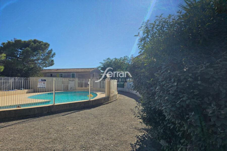 Appartement à vendre à Sainte-maxime — Vue mer — photo 3