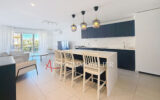 Appartement à vendre à Saint-laurent-du-var — Vue sur la ville — photo 4