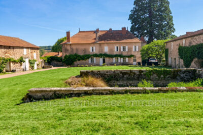 Maison à vendre à Saint-maurice-lès-châteauneuf