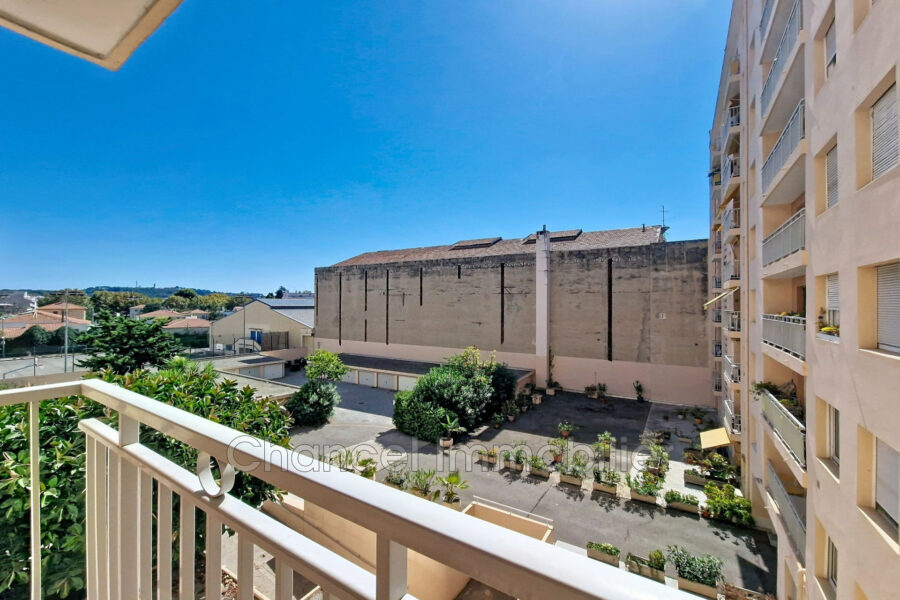 Appartement à vendre à Antibes — Vue parc & jardin — photo 1