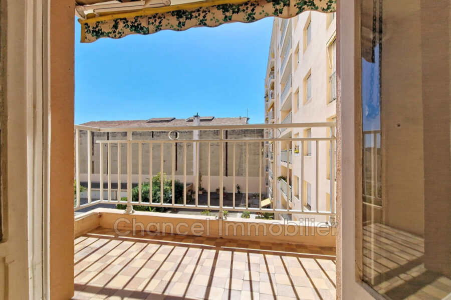 Appartement à vendre à Antibes — Vue parc & jardin — photo 3