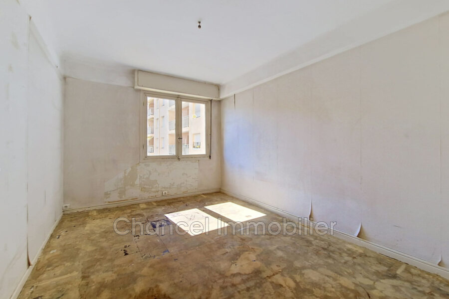 Appartement à vendre à Antibes — Vue parc & jardin — photo 5