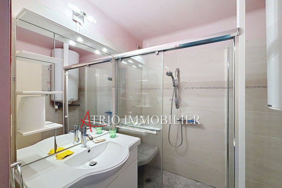 Appartement à vendre à Cagnes-sur-Mer — Vue parc & jardin — photo 8