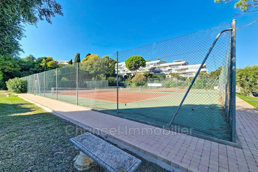 Appartement à vendre à Antibes — Vue parc & jardin — photo 9
