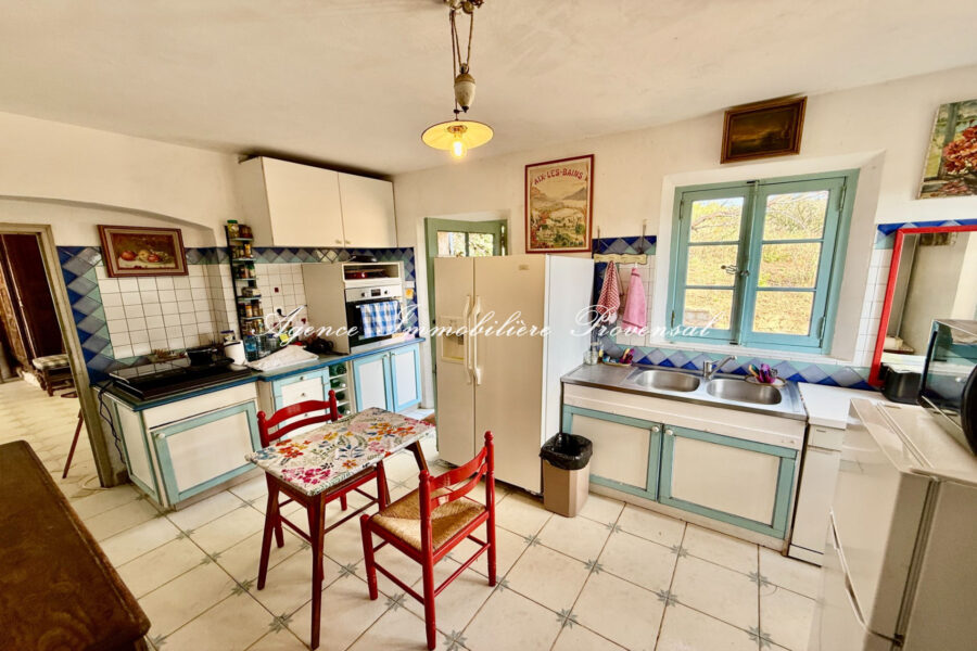 Maison à vendre à Sainte-maxime — Vue mer — photo 17