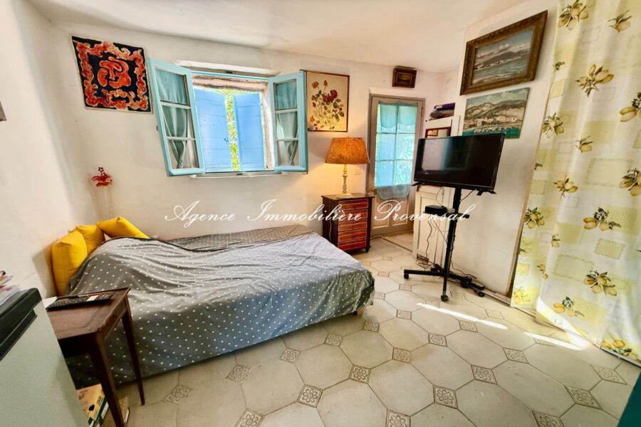 Maison à vendre à Sainte-maxime — Vue mer — photo 20