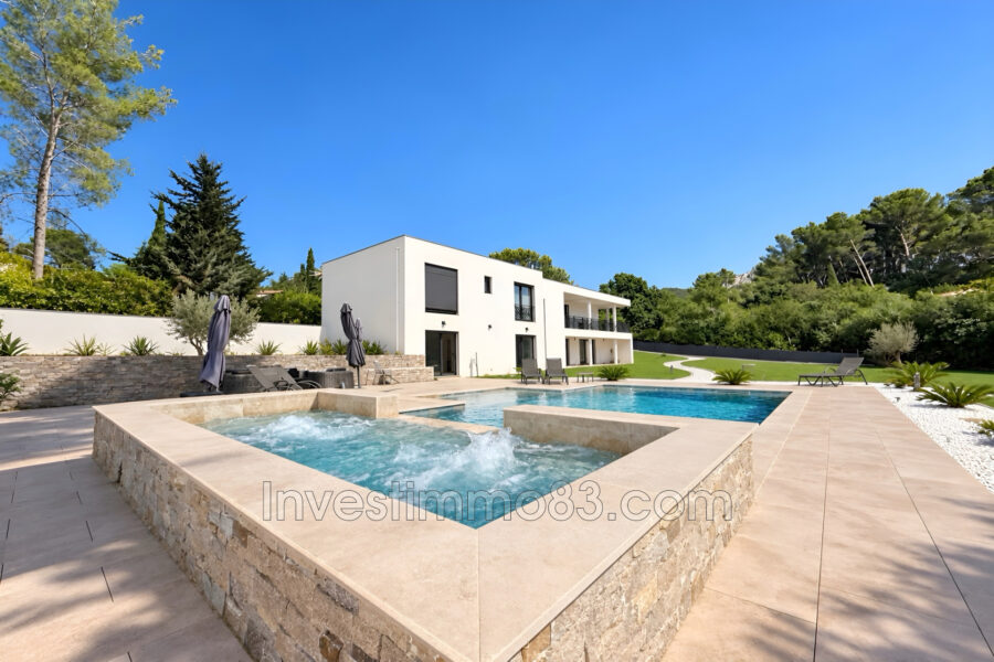 Maison à vendre à Roquevaire — Vue dégagée — photo 8