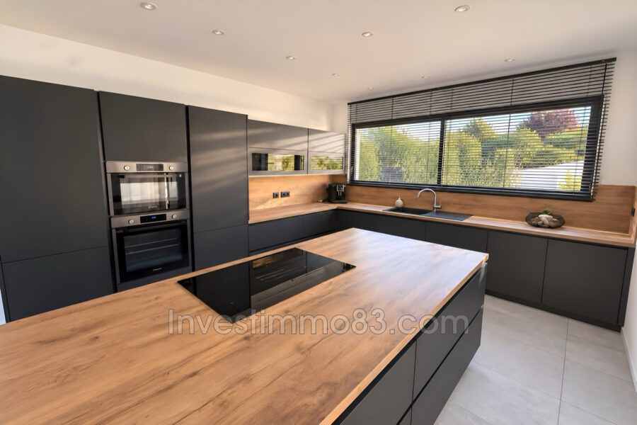 Maison à vendre à Roquevaire — Vue dégagée — photo 9
