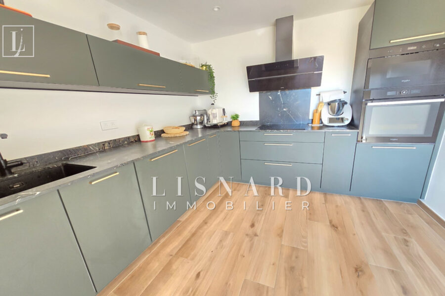 Appartement à vendre à Vallauris — Vue sur la ville — photo 5