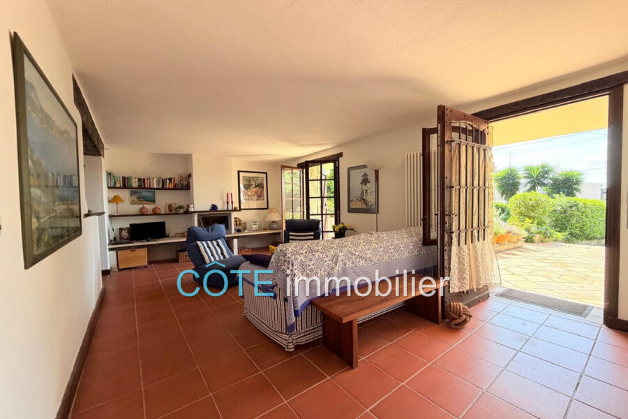 Appartement à vendre à Antibes — Vue parc & jardin — photo 4