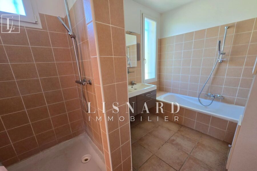 Maison à vendre à Vallauris — Vue mer — photo 11