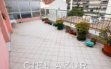 Appartement à louer à Juan-les-pins — Vue sur la ville — photo 1