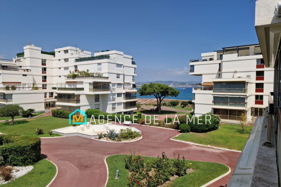 Appartement à vendre à Mandelieu-la-napoule — Vue mer — photo 12