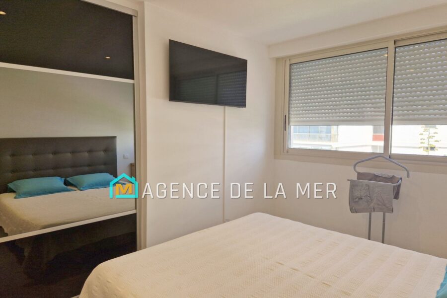 Appartement à vendre à Mandelieu-la-napoule — Vue mer — photo 9