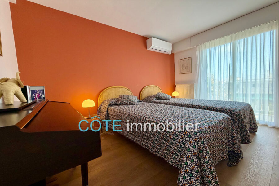 Appartement à vendre à Antibes — Vue mer — photo 9