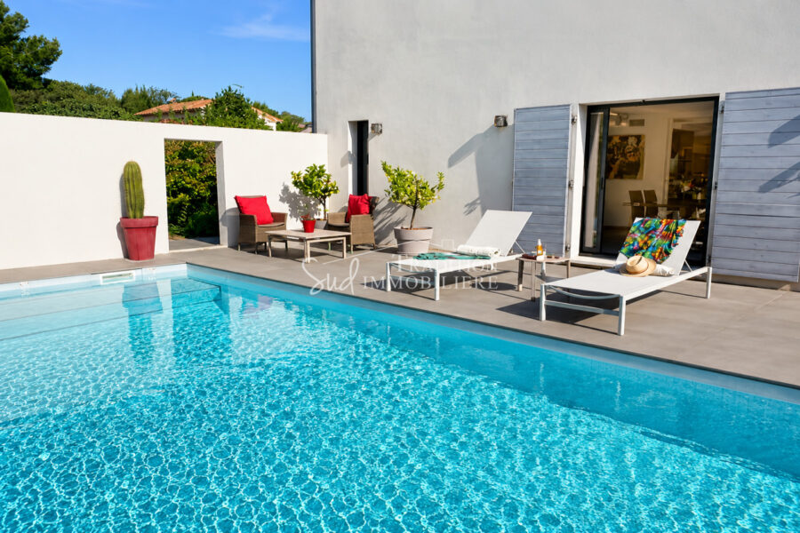 Maison à vendre à Maussane-les-alpilles — Vue parc & jardin — photo 2