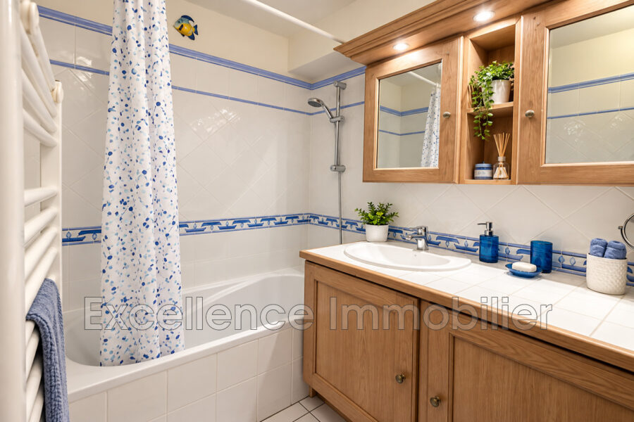Appartement à vendre à Sainte-Maxime — Vue nature — photo 6
