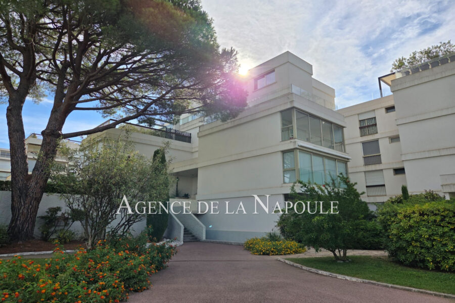 Appartement à vendre à Mandelieu-la-napoule — Vue mer — photo 15