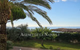 Appartement à vendre à Mandelieu-la-napoule — Vue mer — photo 1