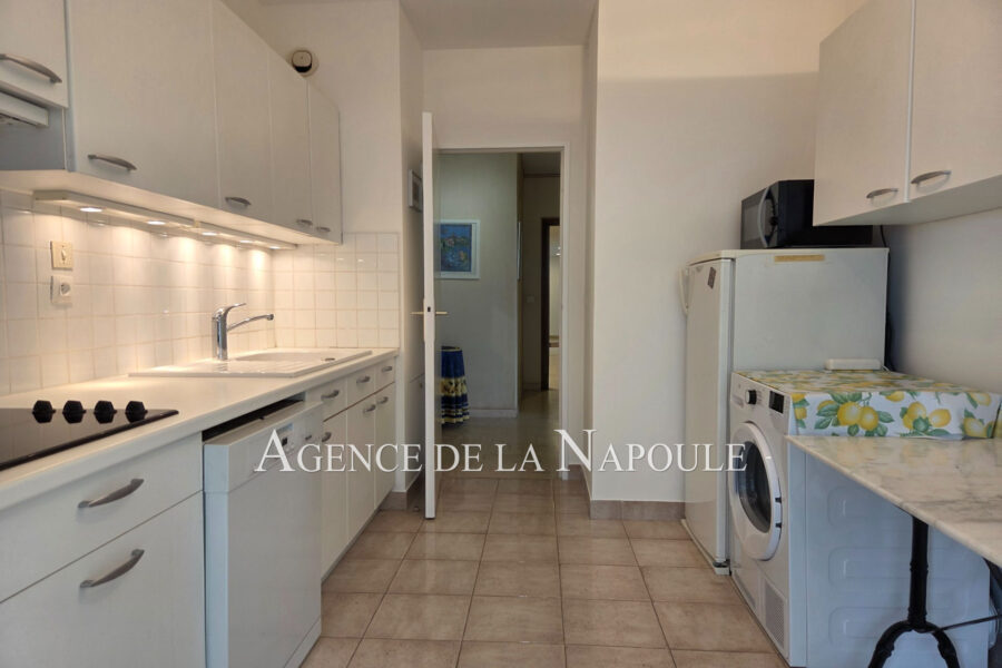Appartement à vendre à Mandelieu-la-napoule — Vue mer — photo 9