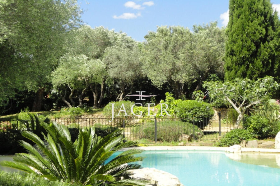 Maison à vendre à Grimaud — Vue mer — photo 4