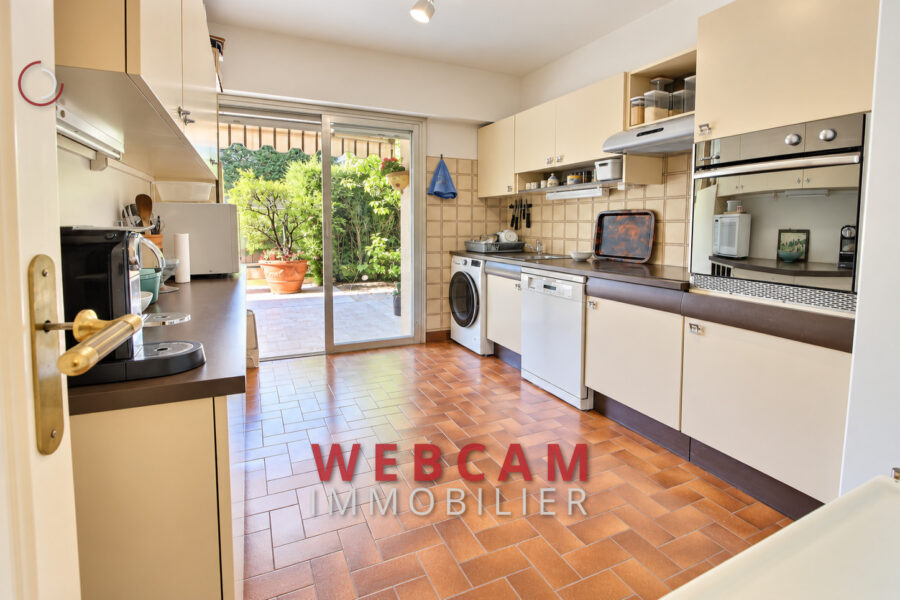 Appartement à vendre à Cannes — Vue parc & jardin — photo 6