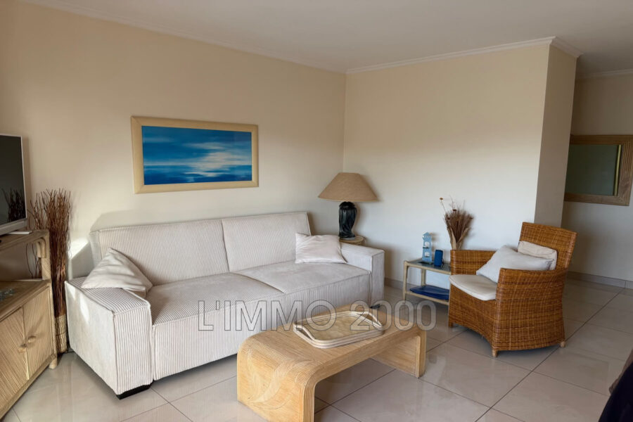 Appartement à louer à Antibes — Vue parc & jardin — photo 4
