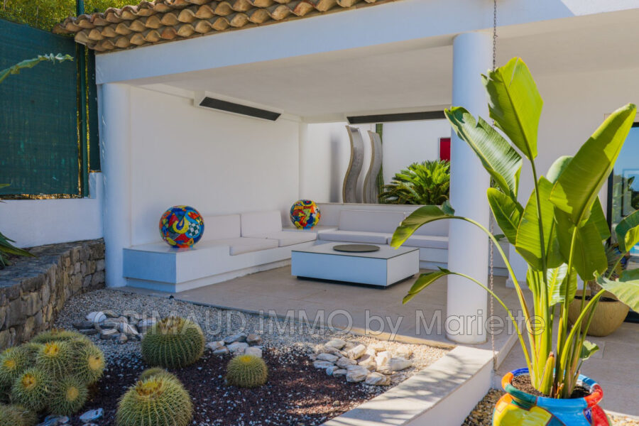 Maison à vendre à Grimaud — Vue mer — photo 8