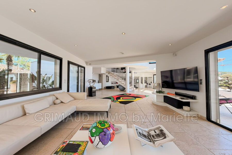 Maison à vendre à Grimaud — Vue mer — photo 14