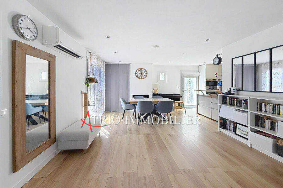 Maison à vendre à Cagnes-sur-Mer — Vue sur la ville — photo 6