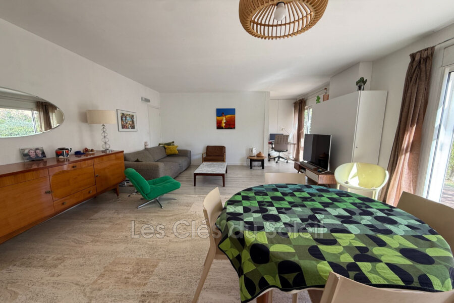 Maison à vendre à Hyères — Vue parc & jardin — photo 3