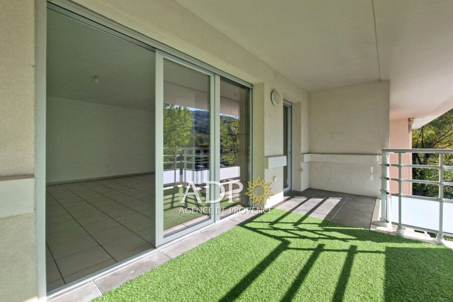 Appartement à vendre à Mandelieu-la-Napoule — Vue nature — photo 2