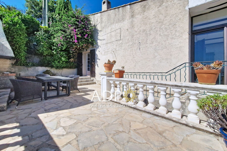 Maison à vendre à Mandelieu-la-napoule — Vue mer — photo 4