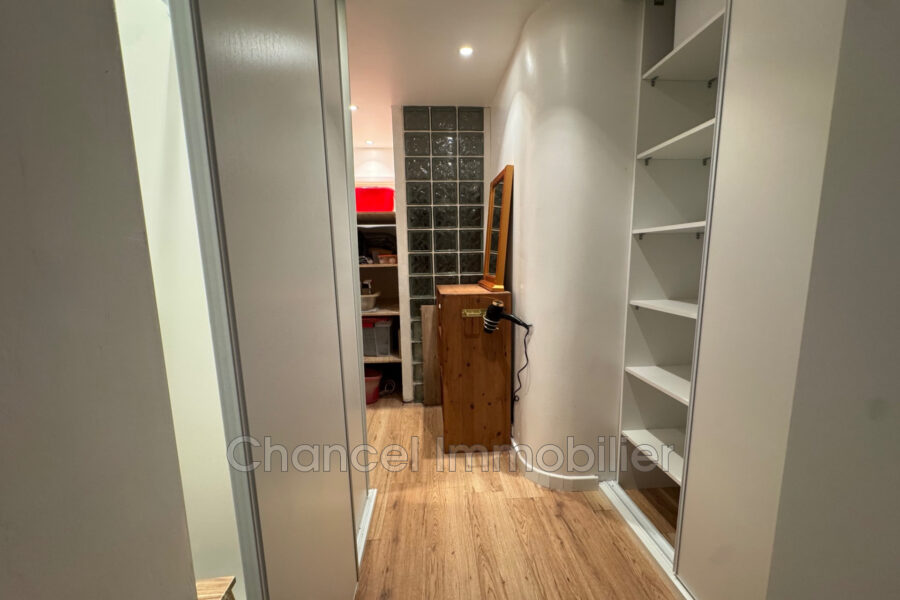 Appartement à louer à Antibes — Vue parc & jardin — photo 11