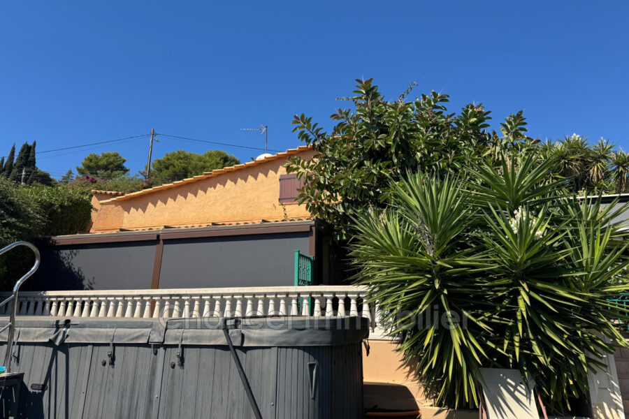 Maison à louer à Vallauris — Vue mer — photo 4