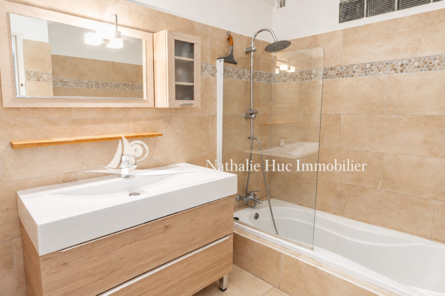 Maison à vendre à Sainte-marie-la-mer — Vue mer — photo 11
