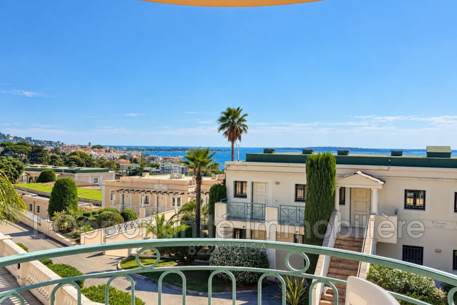 Appartement à vendre à Cannes — Vue mer — photo 1