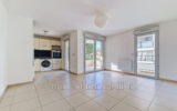 Appartement à vendre à Saint-laurent-du-var — Vue parc & jardin — photo 2