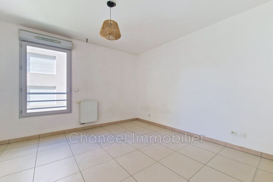 Appartement à vendre à Saint-laurent-du-var — Vue parc & jardin — photo 4