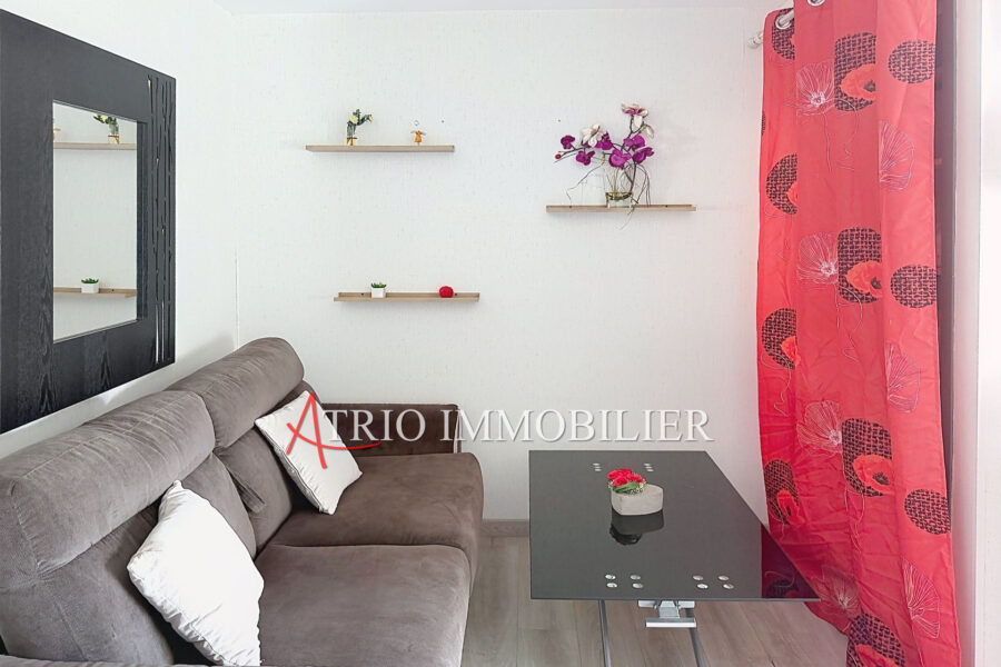 Appartement à vendre à Saint-laurent-du-var — Vue parc & jardin — photo 5