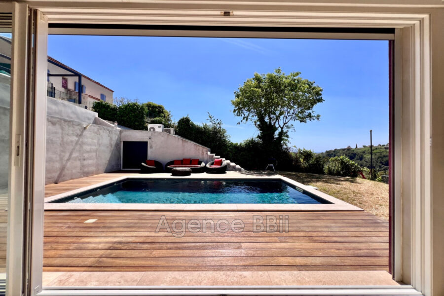 Maison à vendre à Nice — Vue sur la ville — photo 8