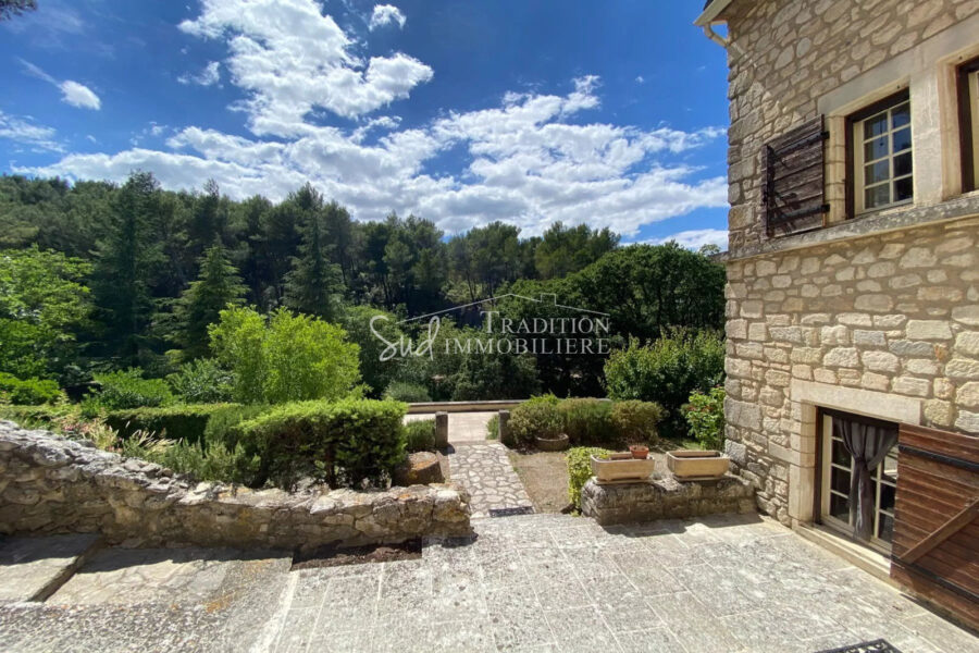 Maison à vendre à Saint-rémy-de-provence — Vue nature — photo 10