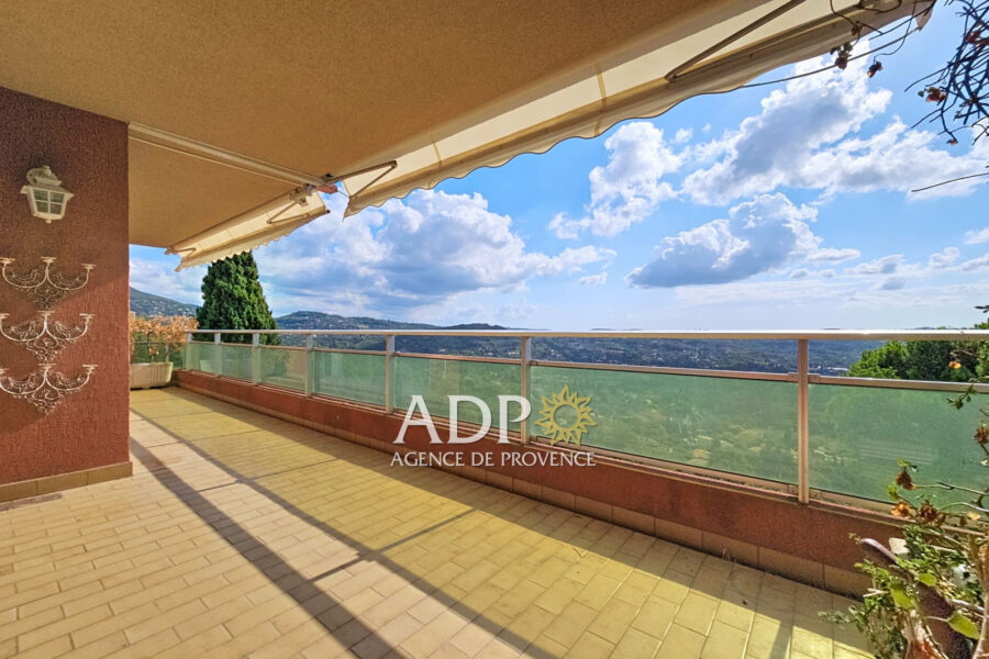 Appartement à vendre à Grasse — Vue mer — photo 1