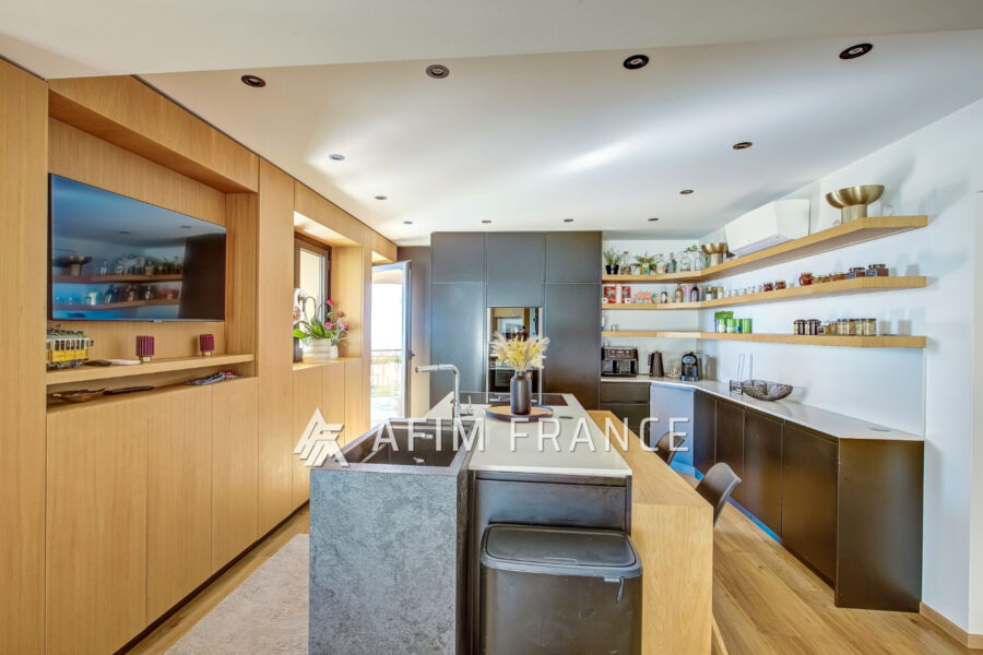 Maison à vendre à Tourrette-levens — Vue mer — photo 9